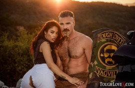 Голая мать домашнее порно