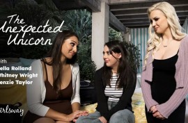 Порно с очень грудастой и молодой девушкой